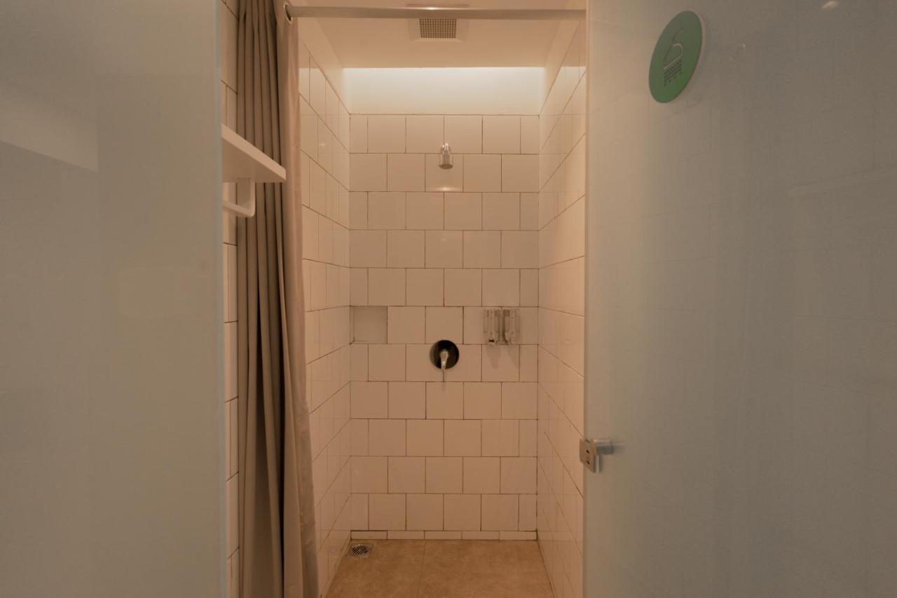 Bobopod Alun-Alun, Malang Hotell Exteriör bild
