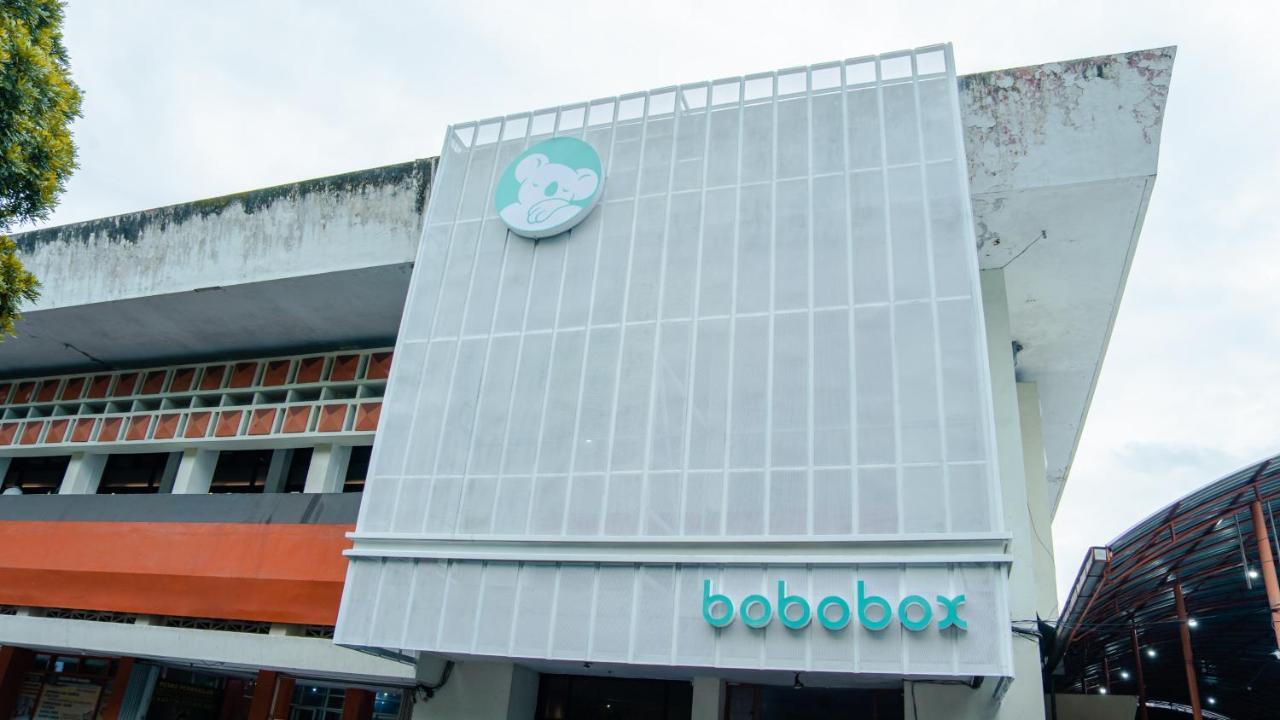 Bobopod Alun-Alun, Malang Hotell Exteriör bild