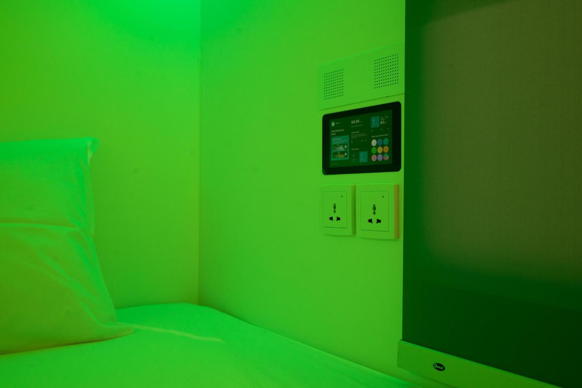 Bobopod Alun-Alun, Malang Hotell Exteriör bild